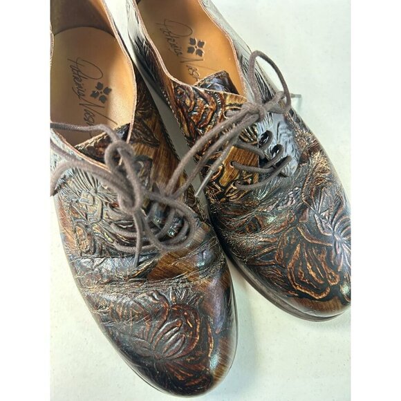 Patricia Nash Silvio Lace-Up Oxford Flats Bark Leaves Size 7 M - Picture 7 of 7